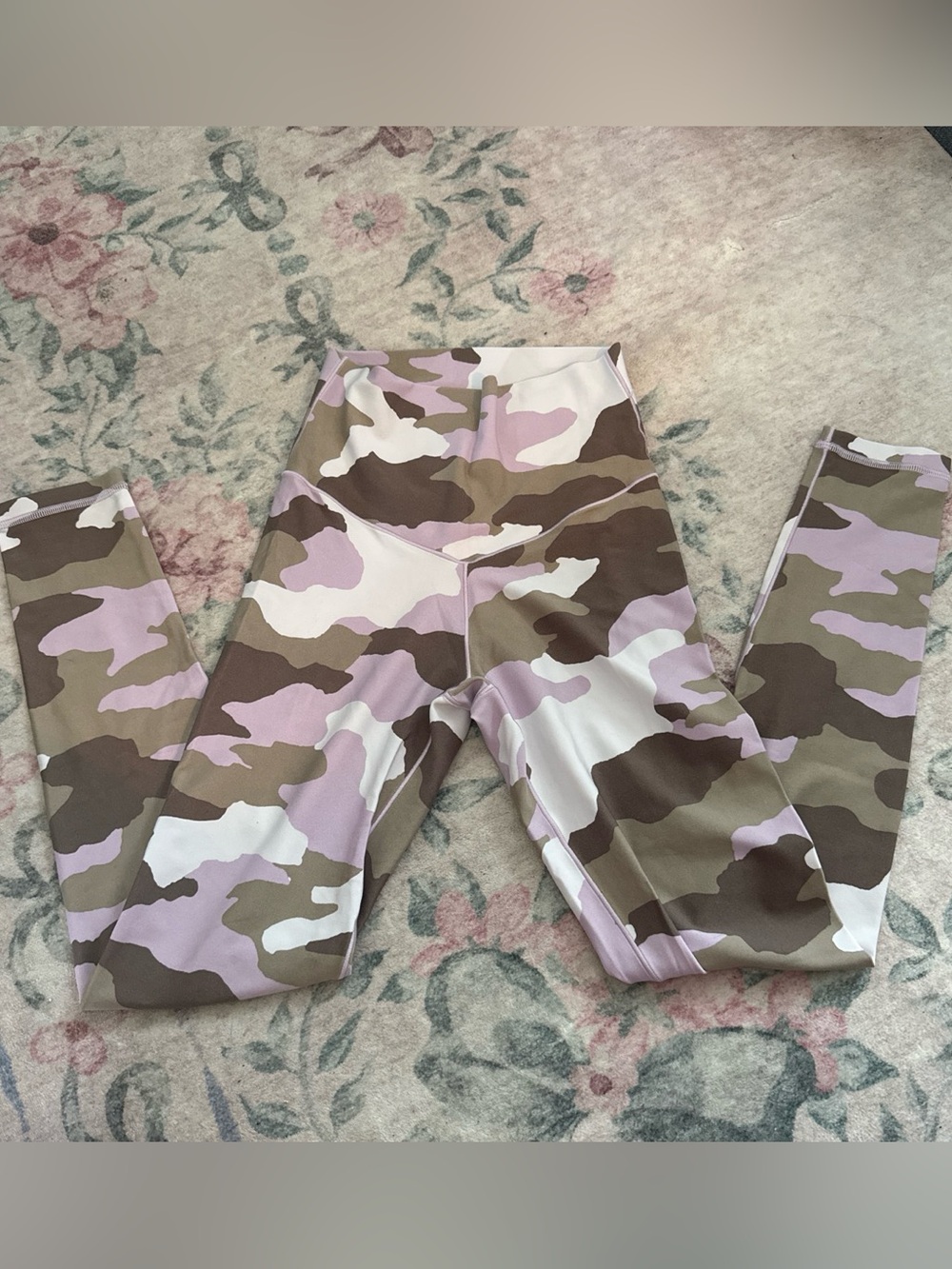 Aerie Camo Print Leggings in Purple, pink, Brown, and cream.
